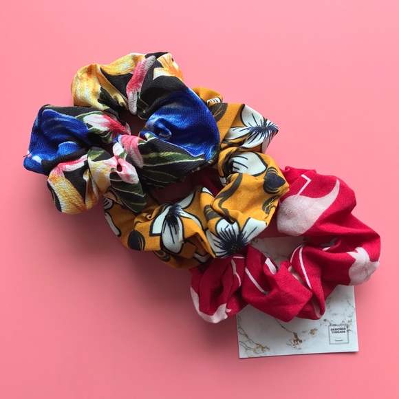 Accessories - Floral Scrunchie - Black Mustard Red